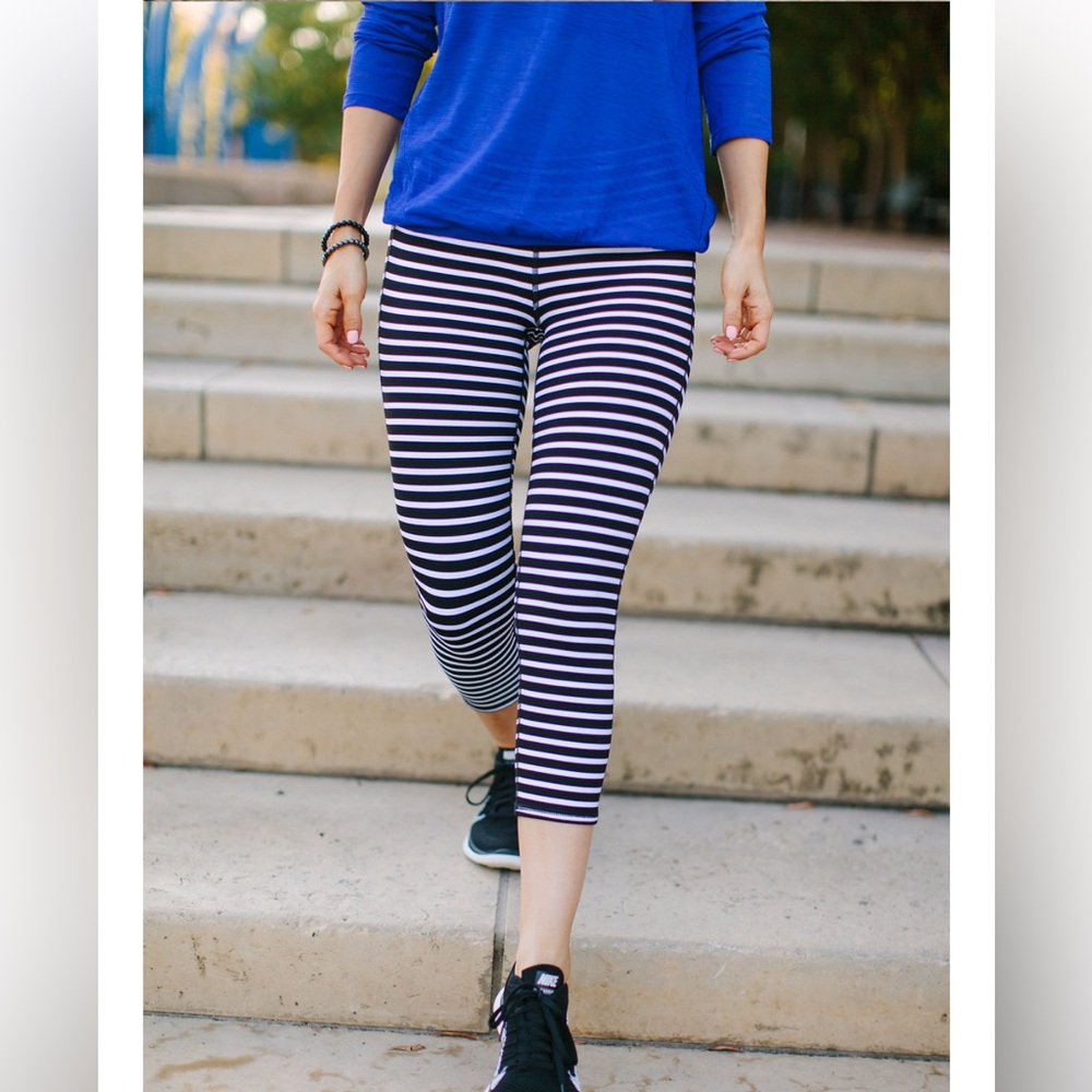 Athleta Stripes Chaturanga Capri